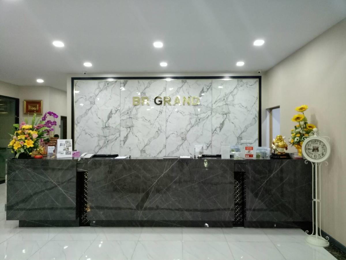 Br Grand Hotel Hat Yai Buitenkant foto